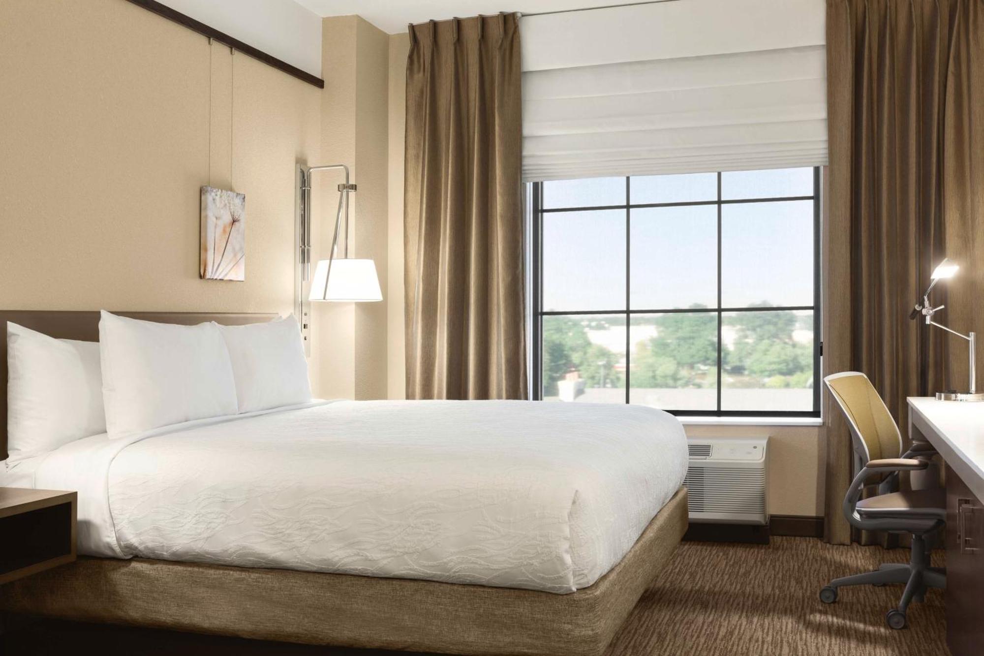 Hilton Garden Inn Charlotte Southpark Exterior foto
